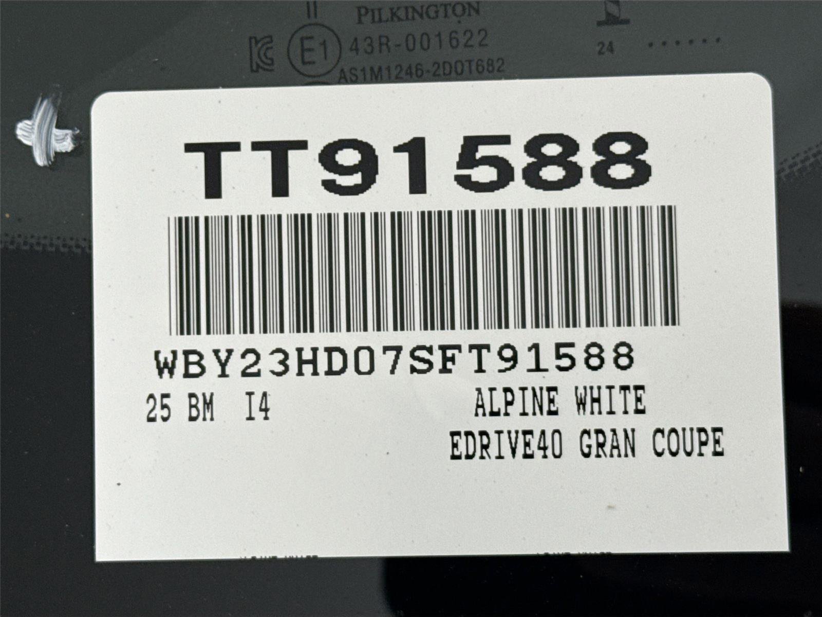 Used 2025 BMW i4 eDrive40 w/ Premium Package image 51