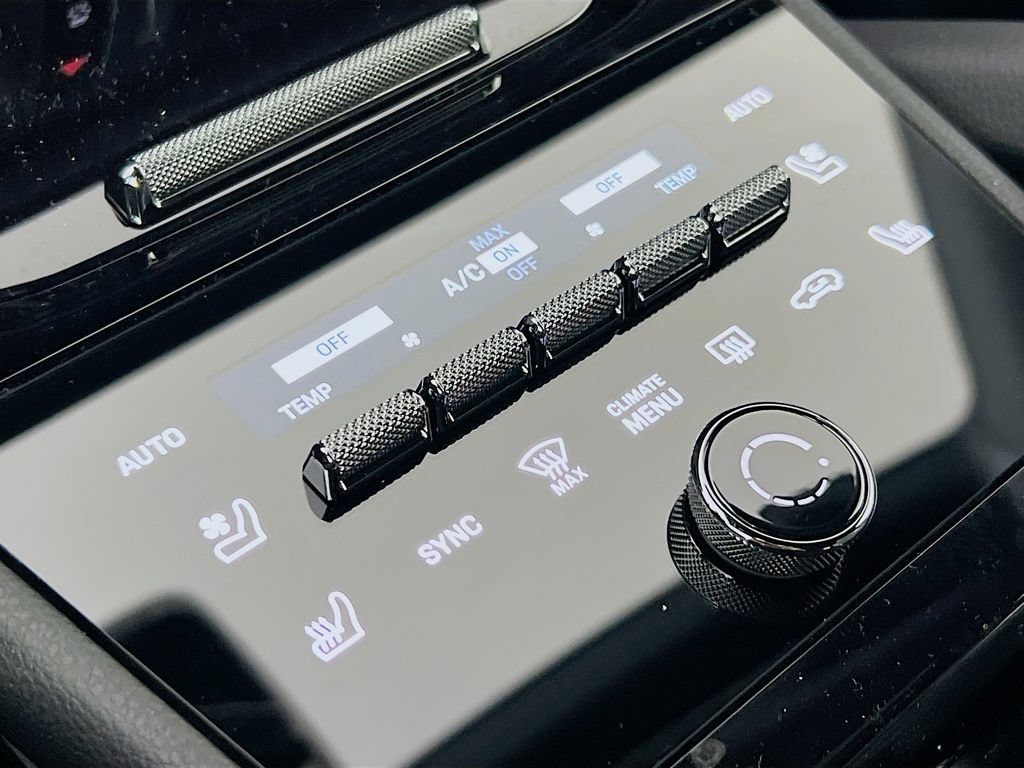 New 2026 Porsche Cayenne AWD/4WD image 18