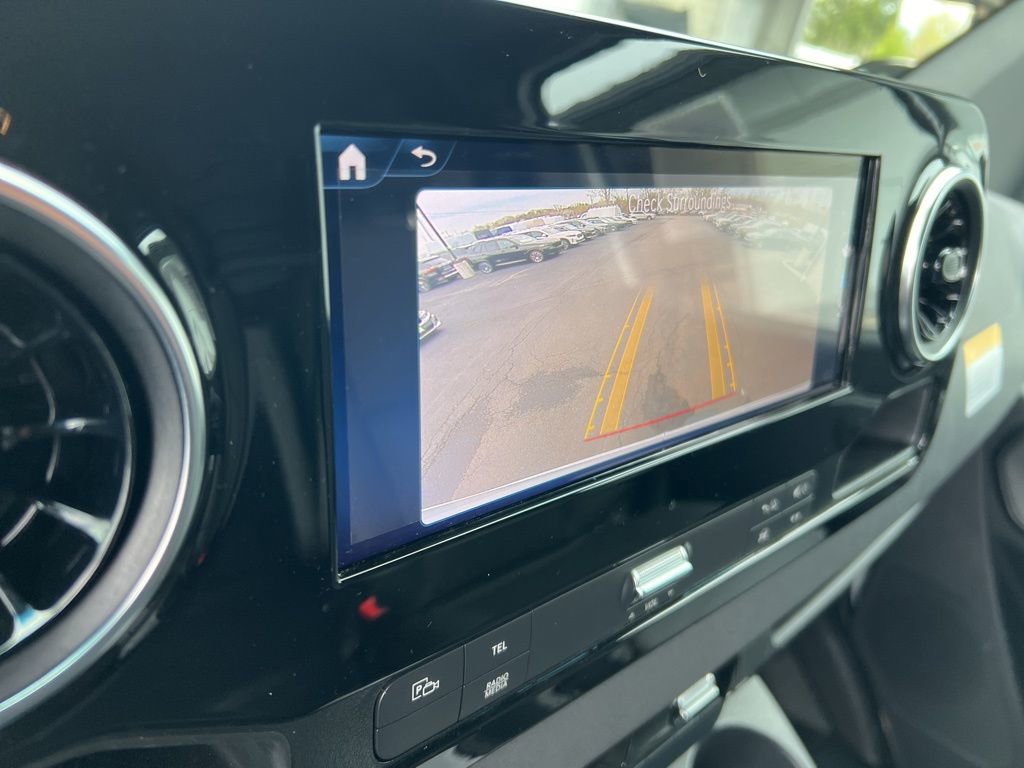 Used 2025 Mercedes-Benz Sprinter 2500 image 18