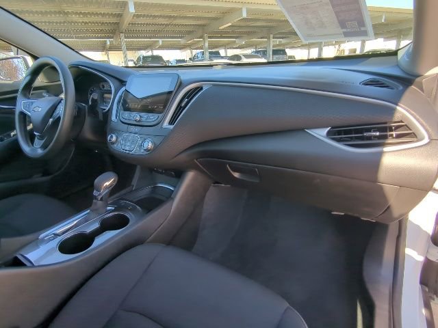 Used 2025 Chevrolet Malibu LT image 20