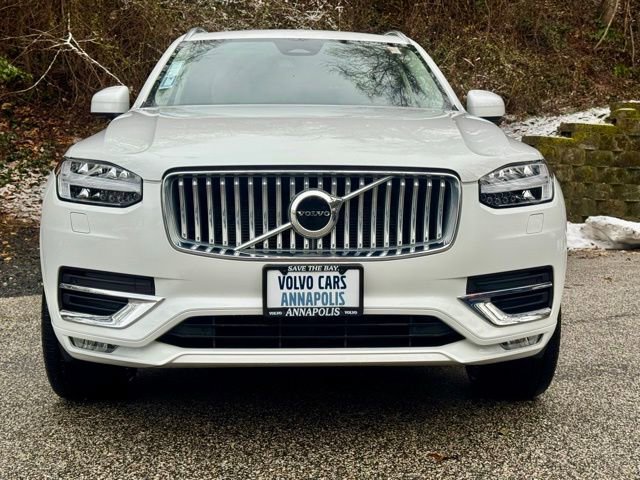 Used 2024 Volvo XC90 B5 Core w/ Protection Package Premier image 2
