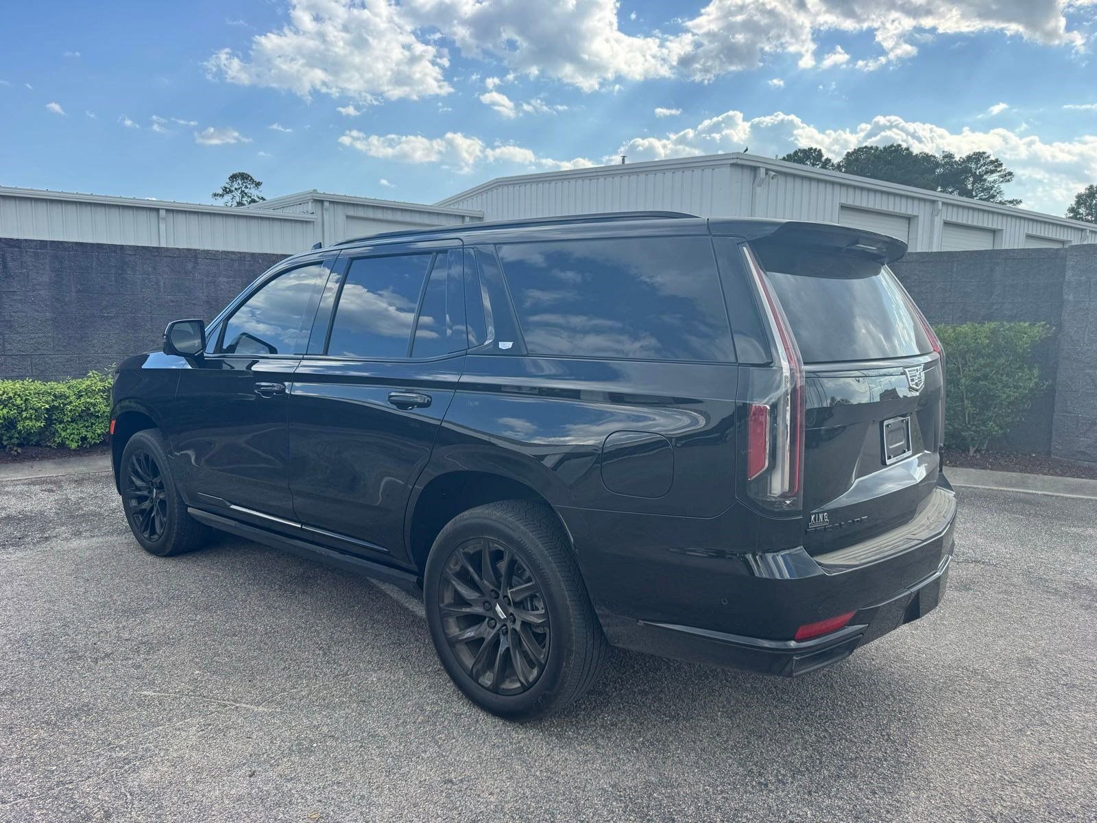 Certified 2024 Cadillac Escalade Sport Platinum w/ LPO, ONYX Package image 3