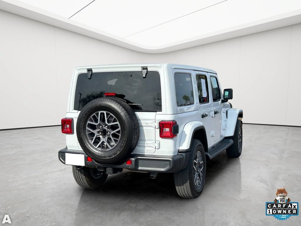 Certified 2024 Jeep Wrangler Unlimited Sahara w/ Technology Group AWD/4WD image 5