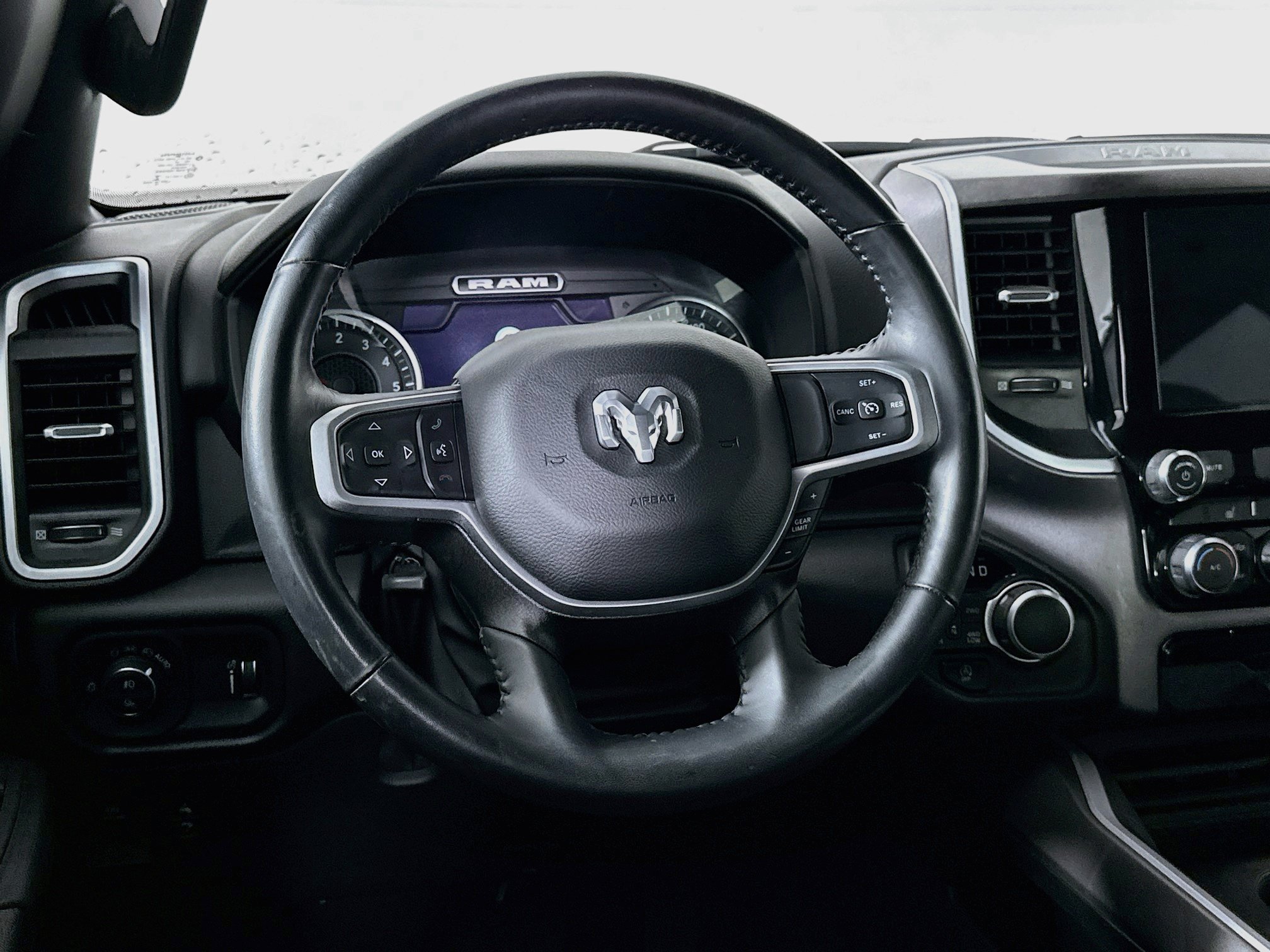 Used 2023 RAM 1500 Big Horn AWD/4WD image 18