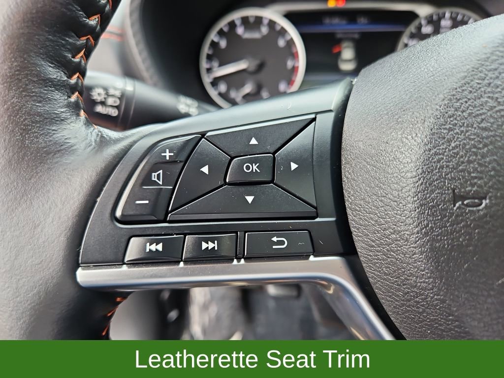 Used 2024 Nissan Sentra SR w/ SR Premium Package image 11