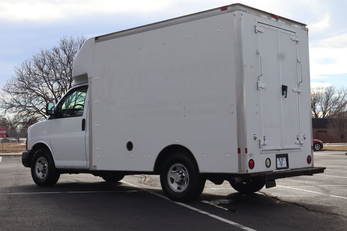 Used 2011 Chevrolet Express 3500 image 7