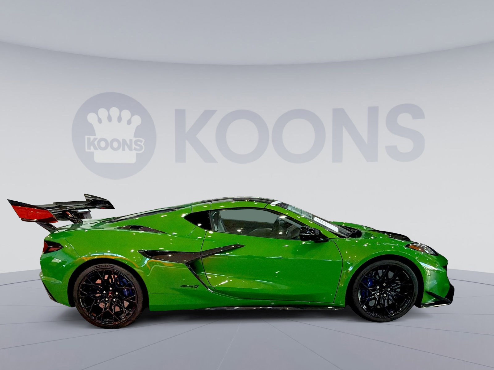 New 2026 Chevrolet Corvette ZR1 w/ ZR1 Carbon Fiber Aero Package image 8