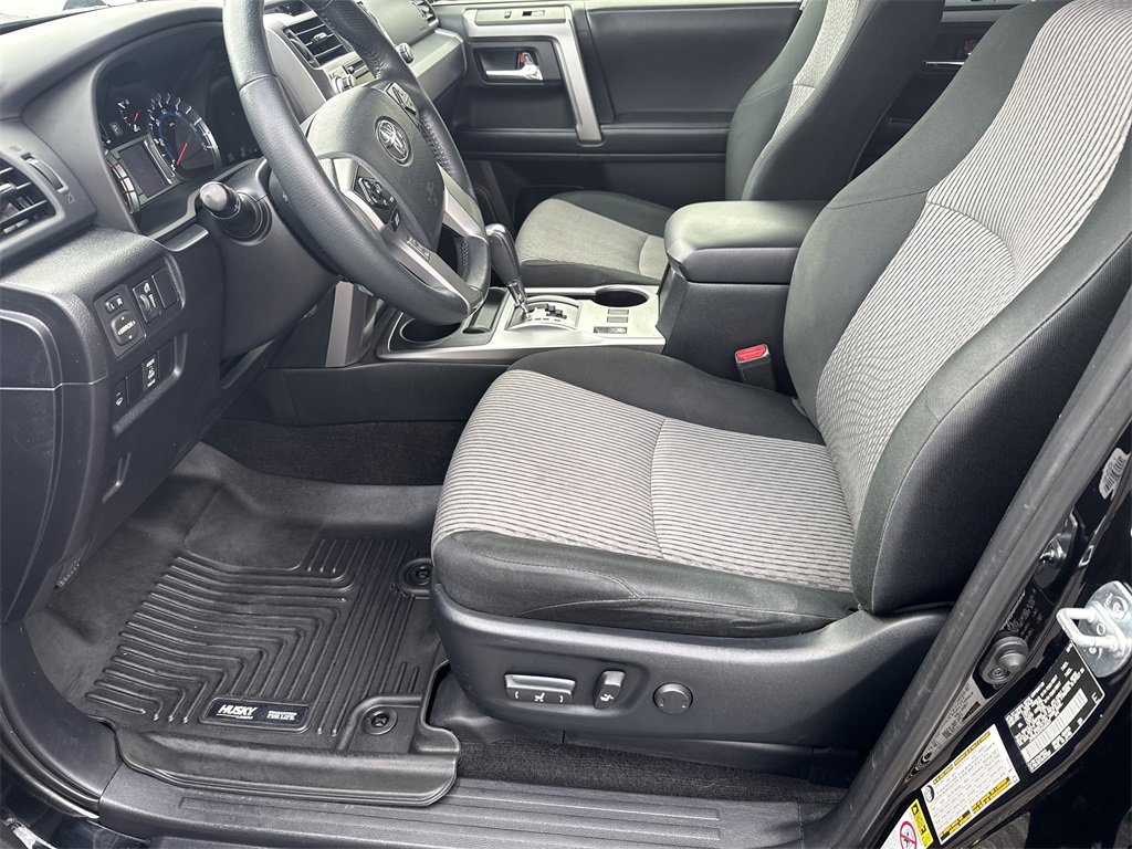 Used 2019 Toyota 4Runner SR5 image 9