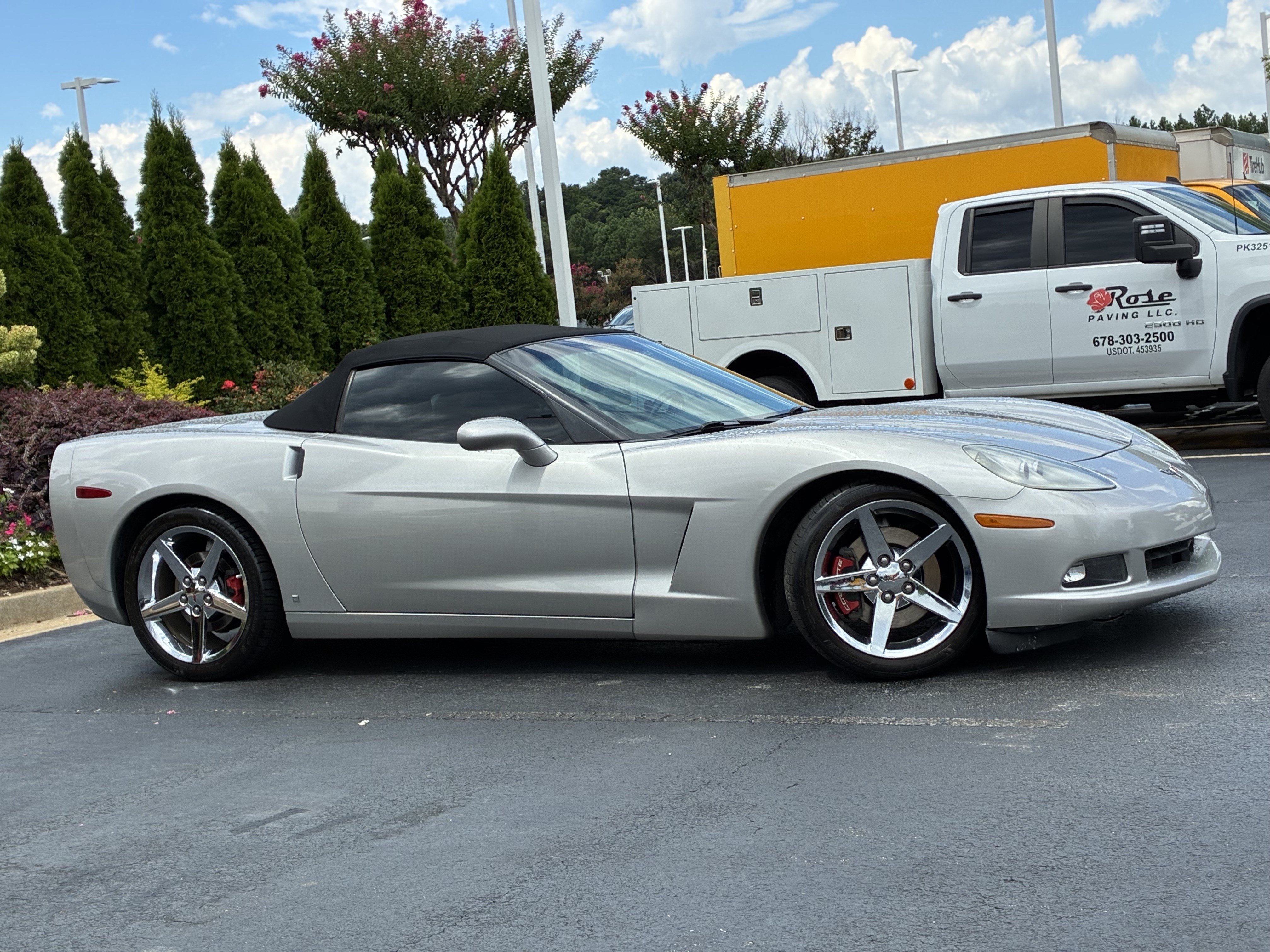 Used 2007 Chevrolet Corvette Convertible RWD image 3