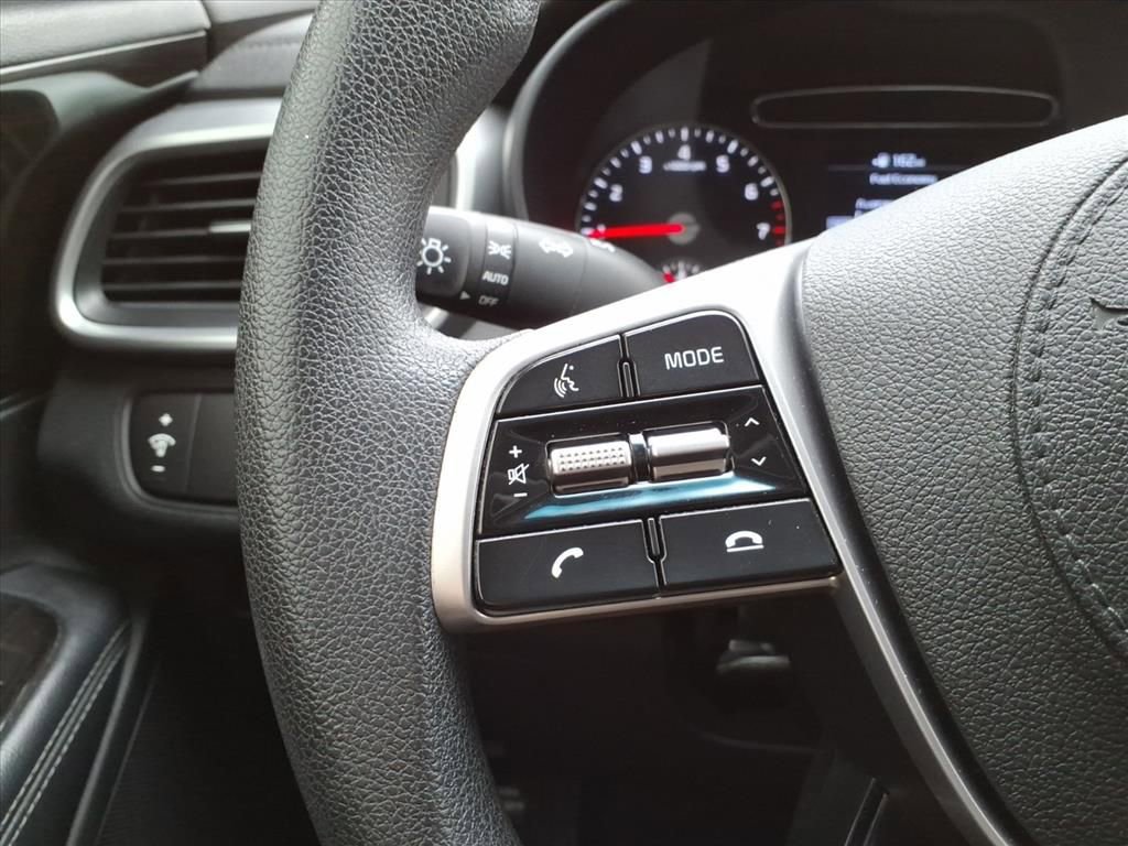 Used 2020 Kia Sorento L image 19