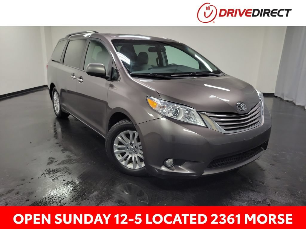 Used 2017 Toyota Sienna XLE w/ XLE Navigation Package