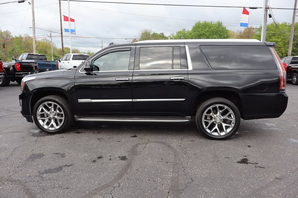 Used 2016 Cadillac Escalade ESV Luxury RWD image 47