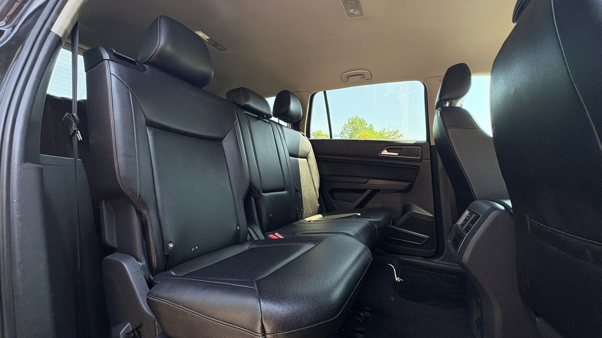 Used 2018 Volkswagen Atlas SE FWD image 30