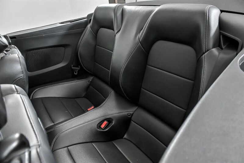 Used 2017 Ford Mustang Premium RWD image 19