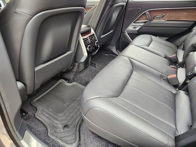 New 2025 Land Rover Range Rover SE image 19