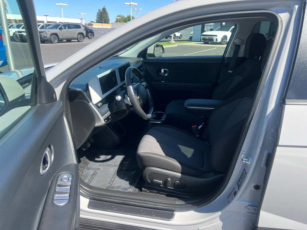Used 2024 Hyundai Ioniq 5 SEL RWD image 27