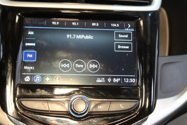 Used 2018 Chevrolet Sonic Premier w/ Driver Confidence Package FWD image 23