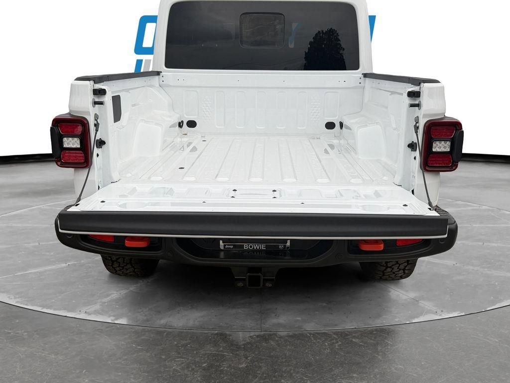 New 2026 Jeep Gladiator Mojave AWD/4WD image 29