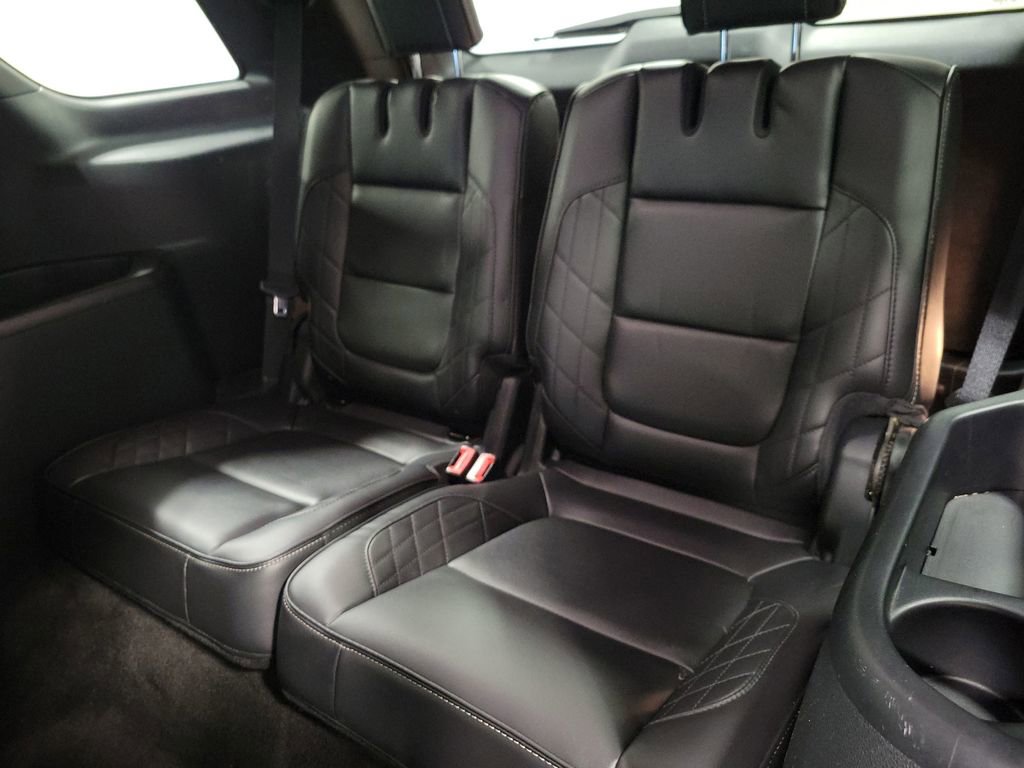 Used 2018 Ford Explorer Platinum AWD/4WD image 23