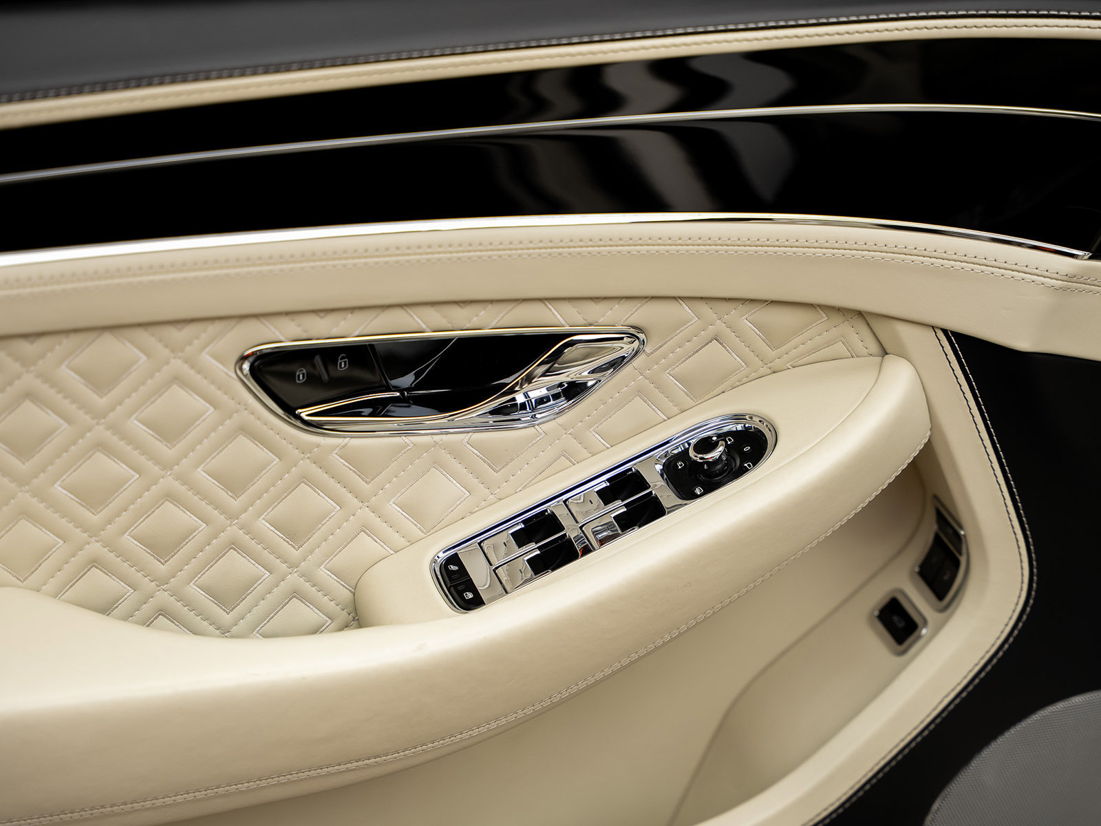 Used 2020 Bentley Continental GT AWD/4WD image 60