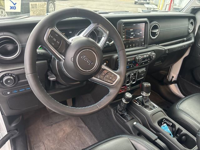 Used 2023 Jeep Wrangler Unlimited Rubicon 4xe image 17
