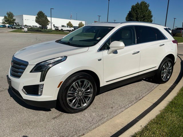Used 2018 Cadillac XT5 Premium Luxury AWD/4WD image 3