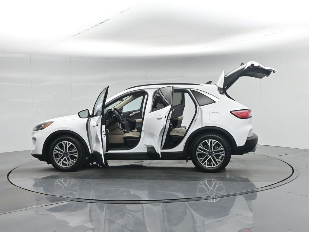 Certified 2020 Ford Escape SEL image 37