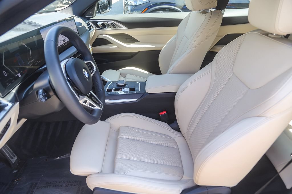 Used 2026 BMW 430i xDrive Coupe w/ M Sport Package AWD/4WD image 12
