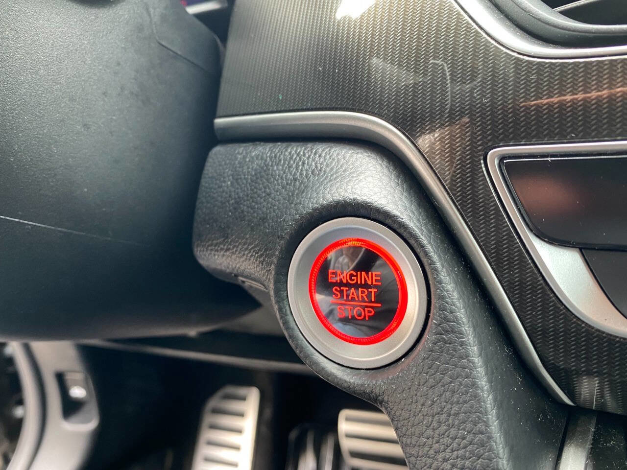 Used 2019 Honda Accord Sport image 19