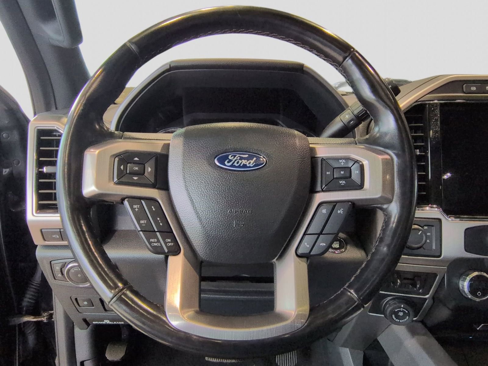 Certified 2022 Ford F250 Platinum image 28