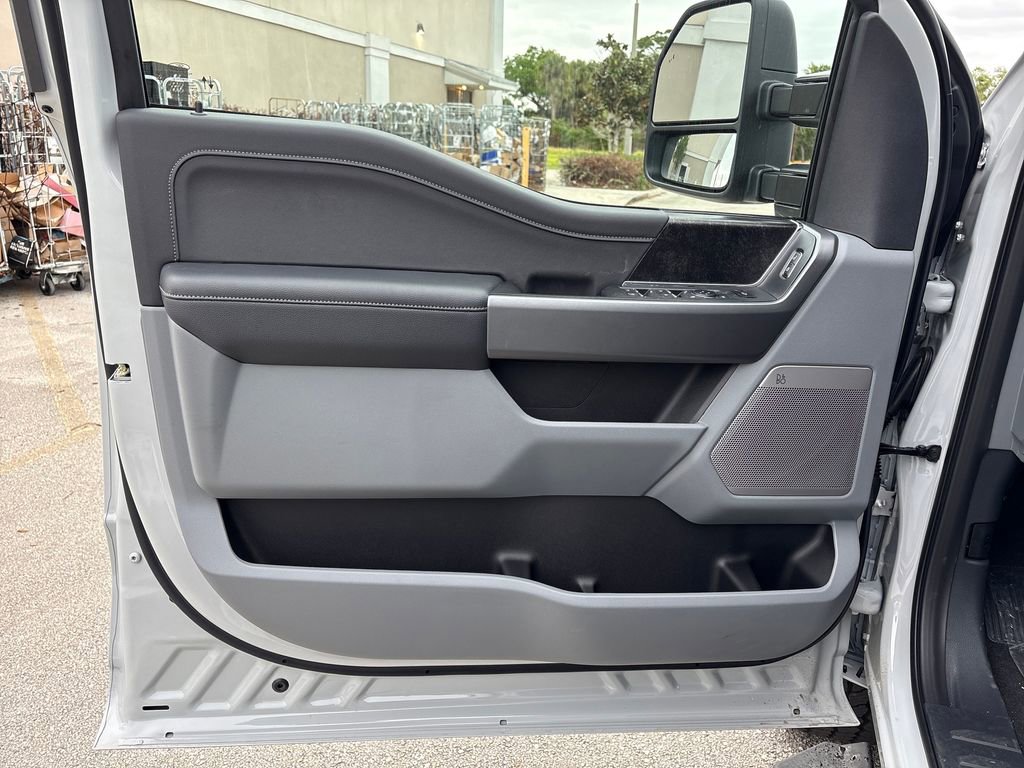 New 2026 Ford F250 XLT w/ XLT Premium Package AWD/4WD image 27