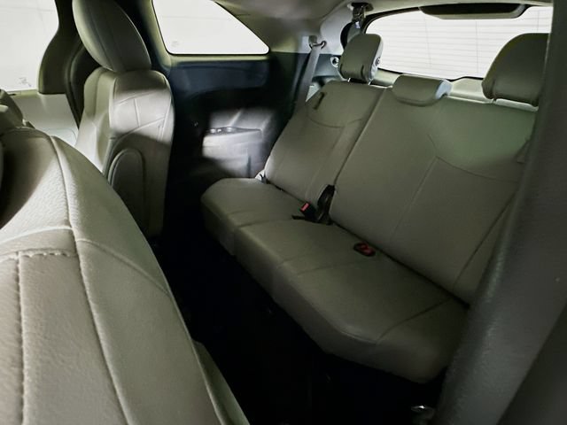 Certified 2025 Toyota Sienna XLE FWD image 27