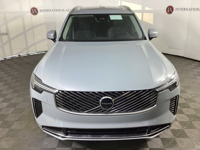 New 2026 Volvo XC90 B6 Plus w/ Protection Package Premier image 2