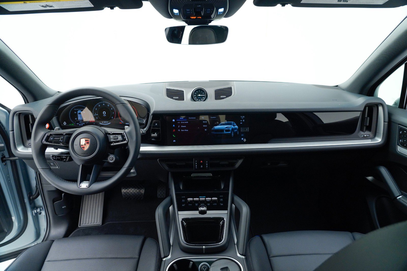 New 2026 Porsche Cayenne image 19