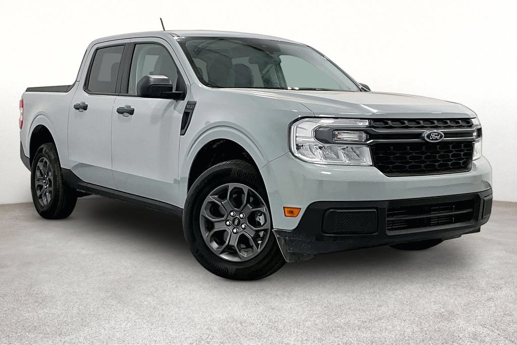 Used 2023 Ford Maverick XLT FWD image 1