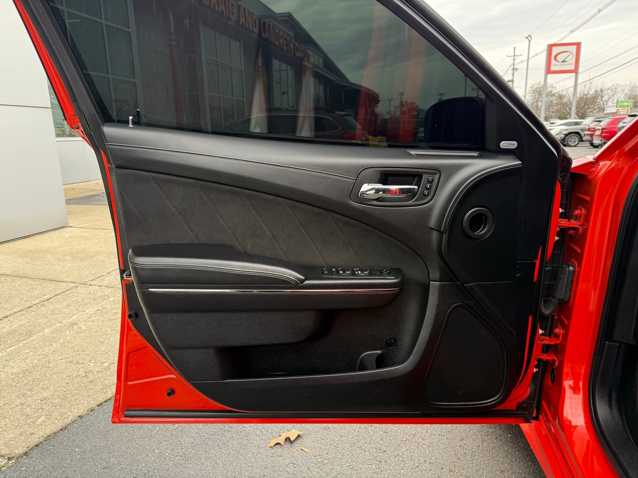 Used 2020 Dodge Charger SRT Hellcat image 37