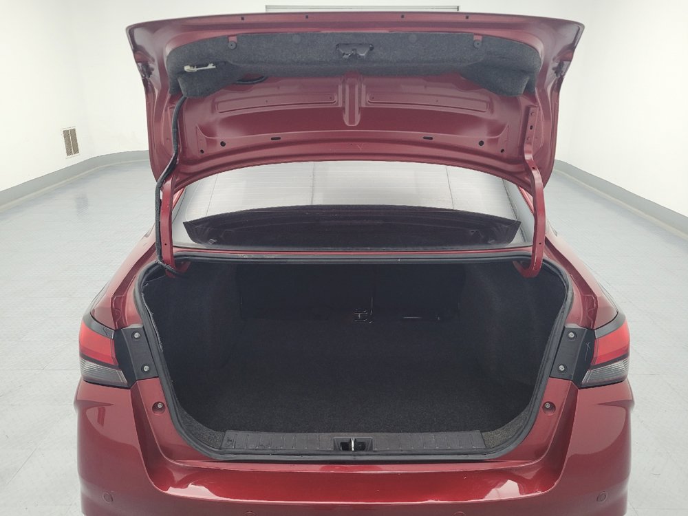 Used 2021 Nissan Versa SV FWD image 29
