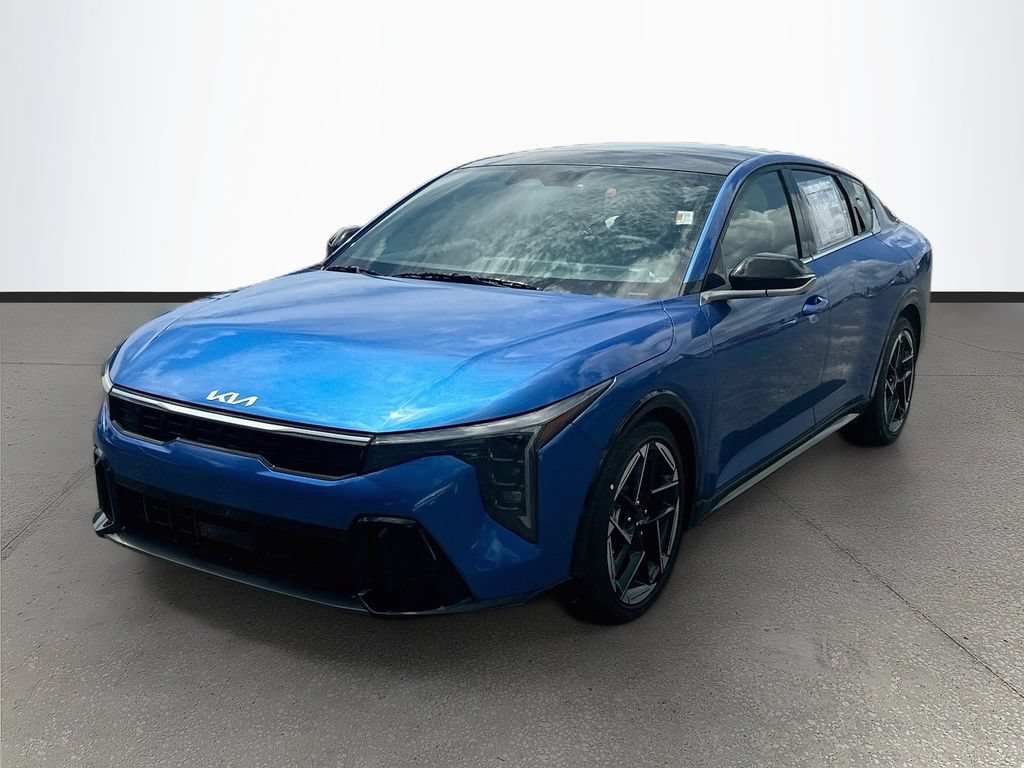 New 2026 Kia K4 GT-Line w/ GT-Line Premium Package FWD image 3
