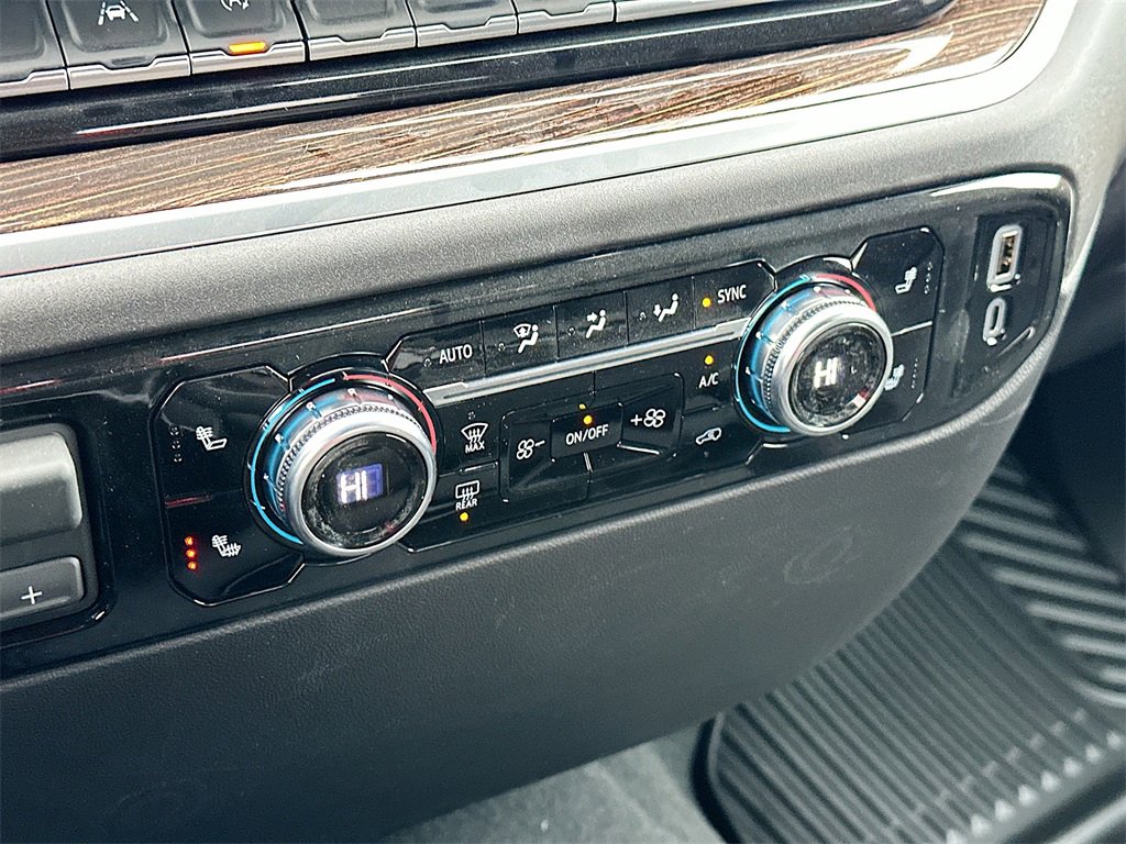 New 2026 GMC Sierra 1500 SLE image 14