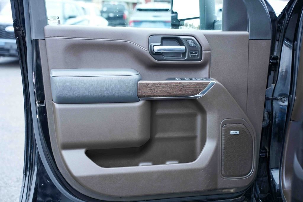 Used 2023 GMC Sierra 2500 Denali image 16