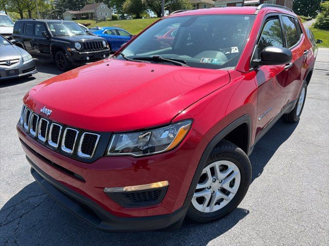 Used 2018 Jeep Compass Sport w/ Cold Weather Group AWD/4WD image 1