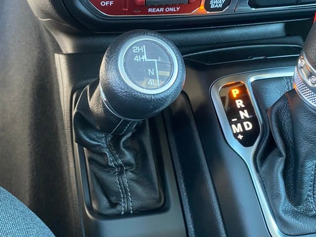 New 2025 Jeep Wrangler Unlimited Rubicon w/ Safety Group AWD/4WD image 24