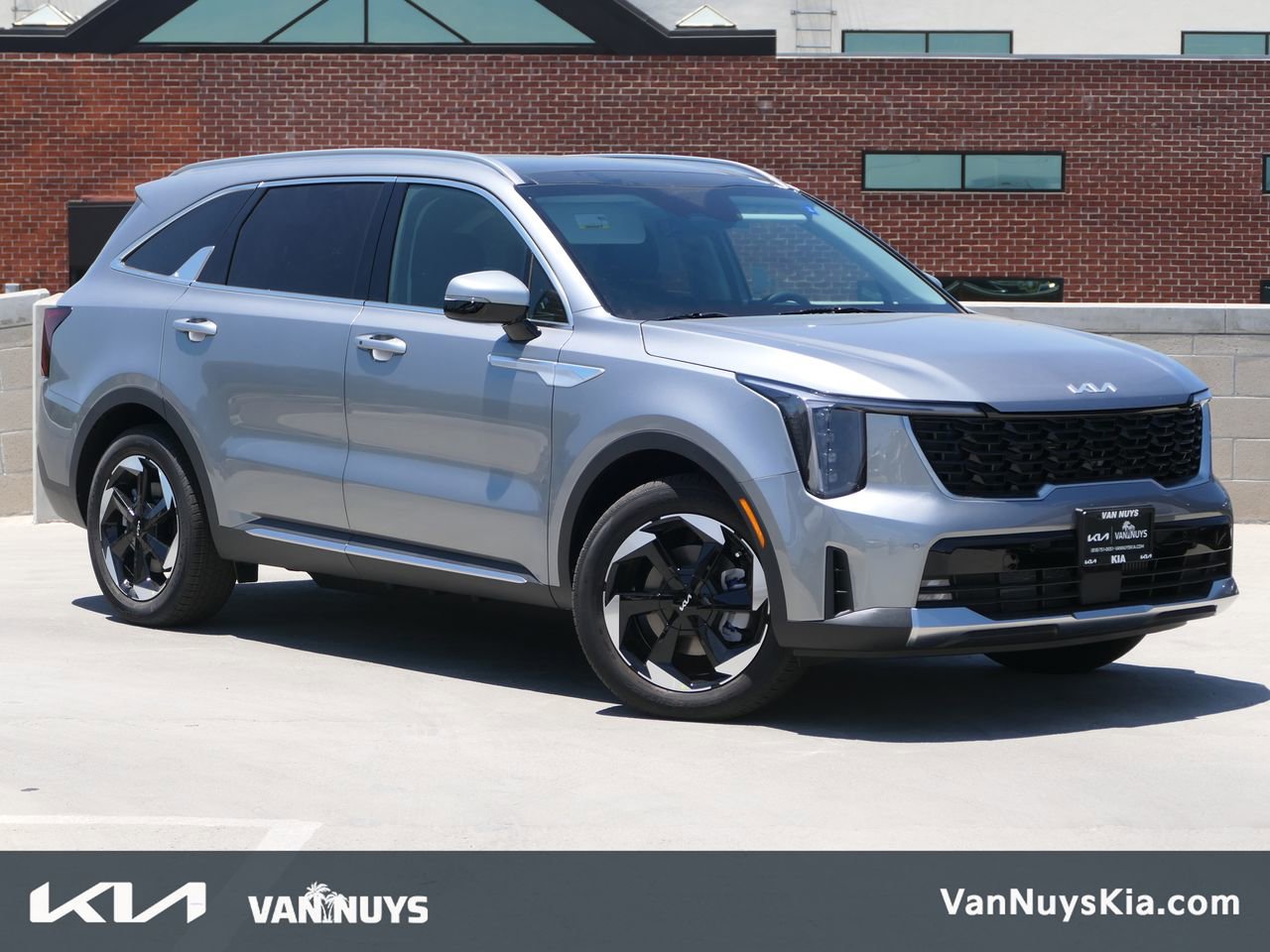 New 2025 Kia Sorento EX w/ EX Panoramic Sunroof Package