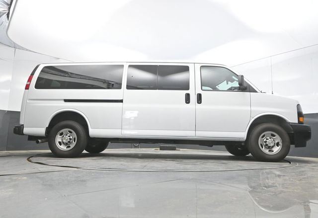 Used 2024 Chevrolet Express 3500 LS RWD image 39