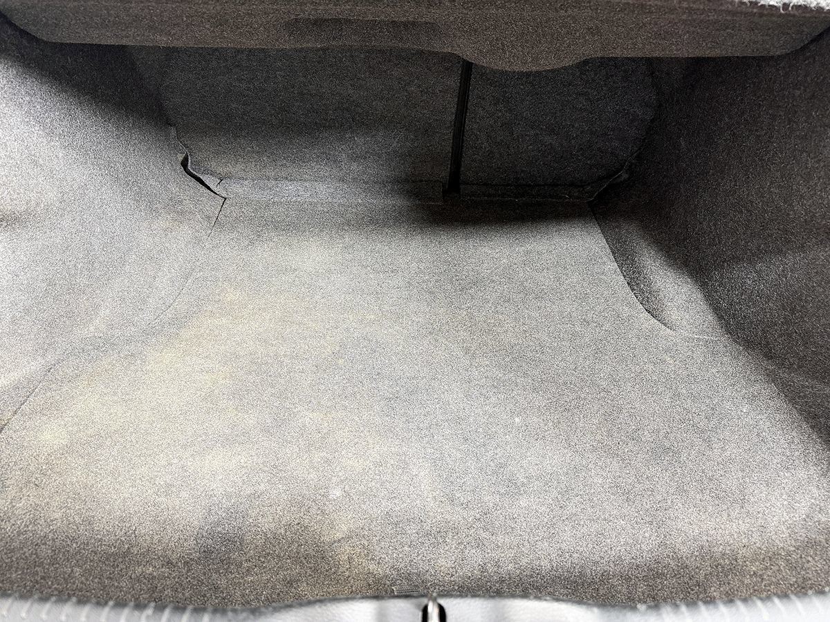 Used 2017 Chrysler 300 S RWD image 13
