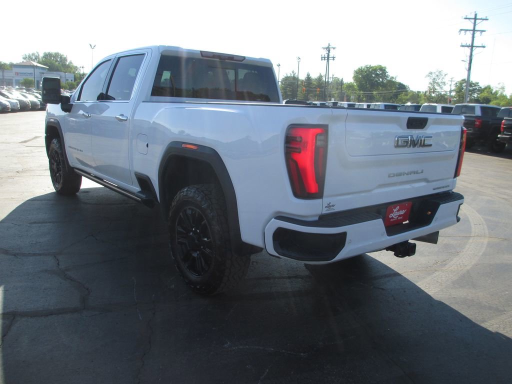 Used 2024 GMC Sierra 2500 Denali Ultimate w/ Max Trailering Package AWD/4WD image 10