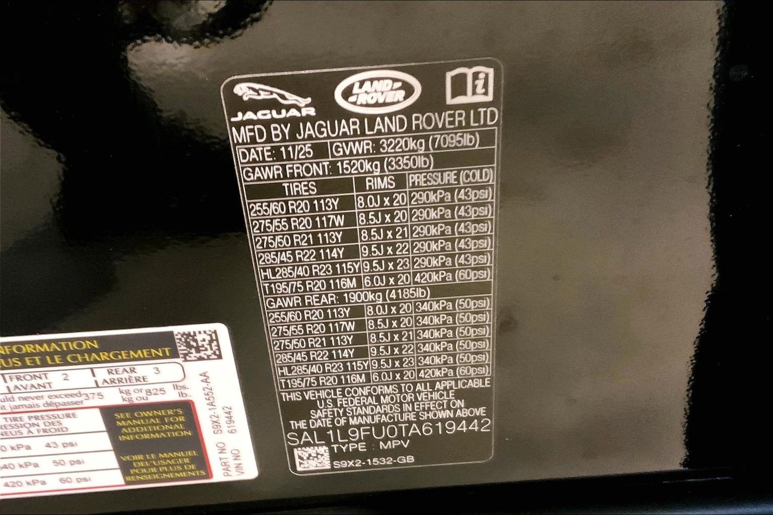 New 2026 Land Rover Range Rover Sport Dynamic SE image 18