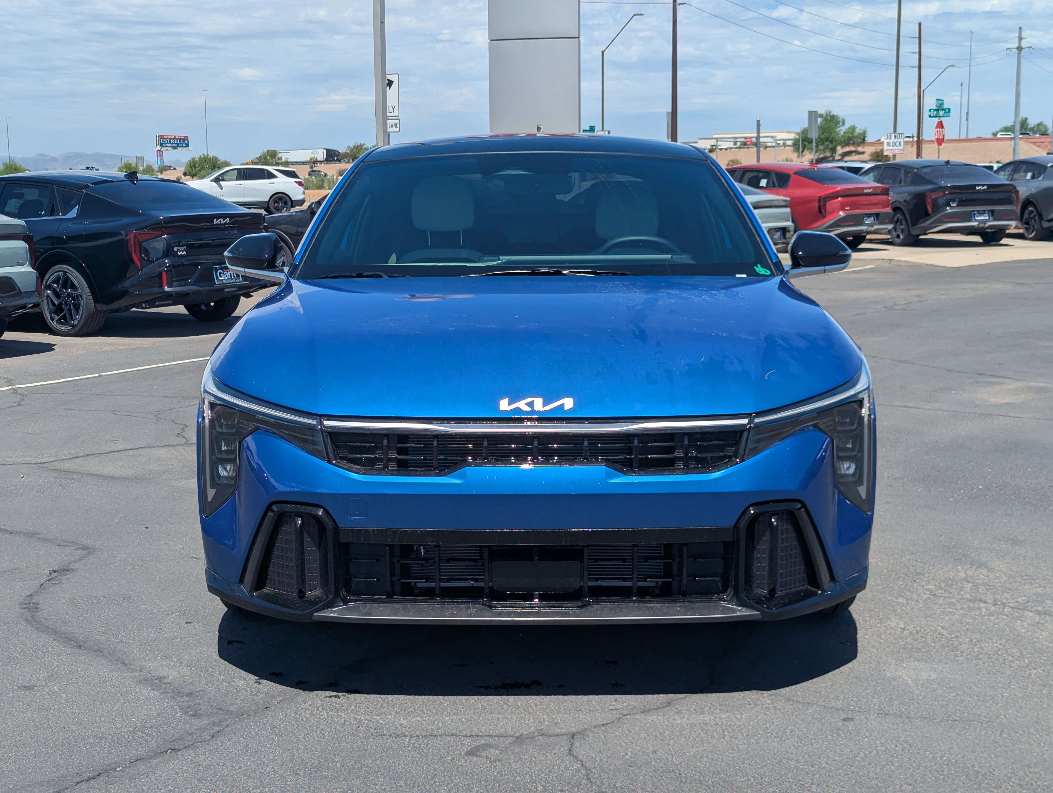 New 2026 Kia K4 GT-Line w/ GT-Line Sunroof Package FWD image 9
