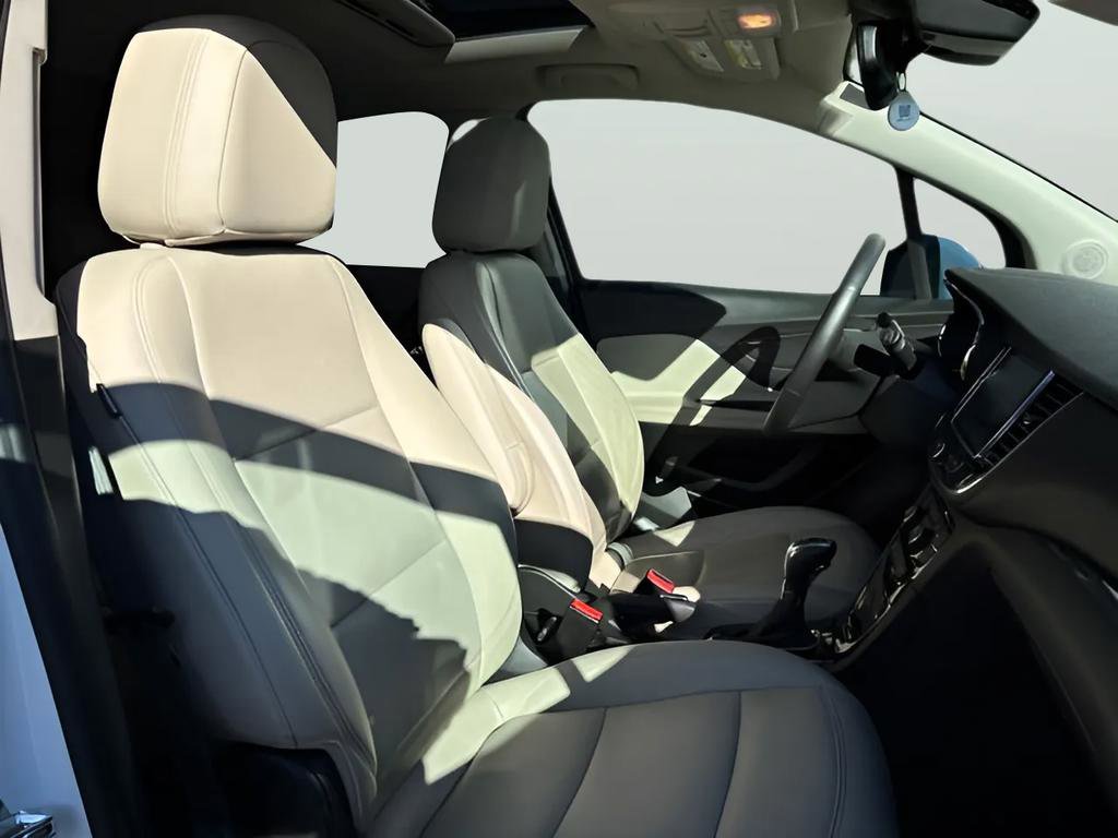 Used 2017 Buick Encore Premium w/ Experience Buick Package image 50