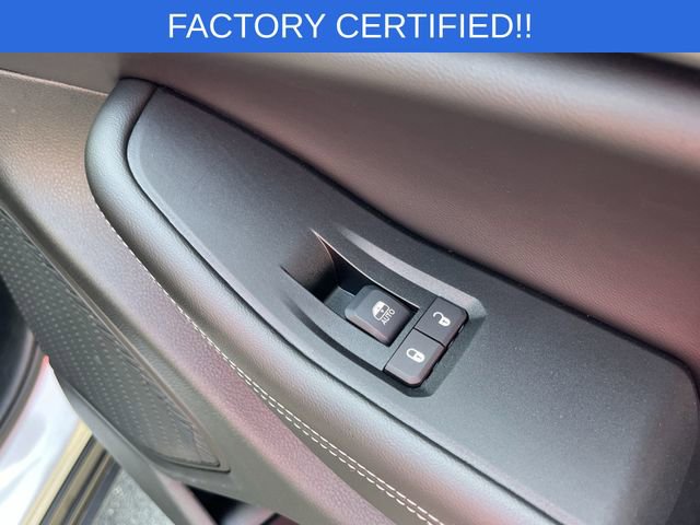 Certified 2024 Jeep Grand Cherokee Altitude image 37